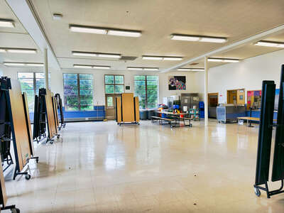 Lent K-5 School Cafeteria in Portland