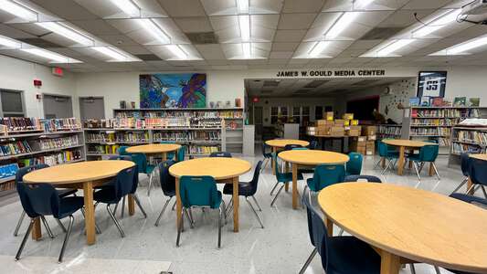 Calusa Elementary School Library in Miami
