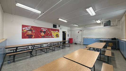 Sumner - Charles Sumner Math & Science Community Academy Lunch Room #2 in Chicago 3