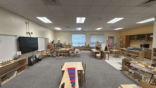 Lincoln Heights Montessori School Classroom Standard in Charlotte 2