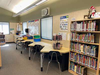 Regency Park Elementary School Library in Sacramento