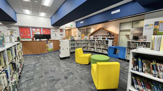 Roosevelt Elementary School (Pomona Unified School District) Library in Pomona