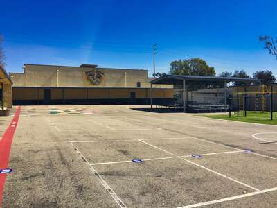 Mound Elementary School Outdoor Basketball Courts in Ventura