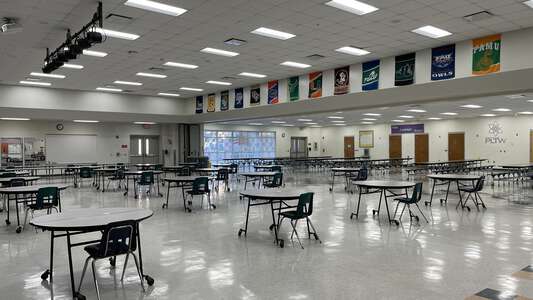 Lockhart Magnet Elementary School (0962) Cafeteria in Tampa