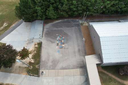 Ivy Creek Elementary School Outdoor Basketball Courts in Buford