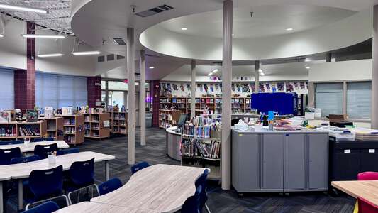 Eduardo Mata Montessori School Library in Dallas