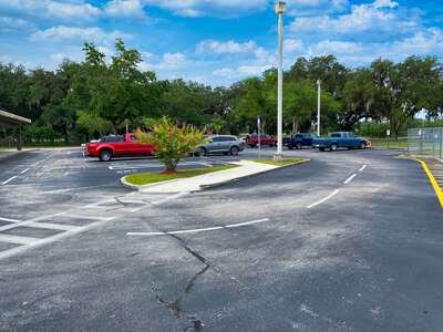 Pleasant Hill Elementary School Parking Lot - Front in Kissimmee