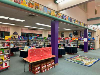 Maeola R. Beitzel Elementary School Library in Sacramento