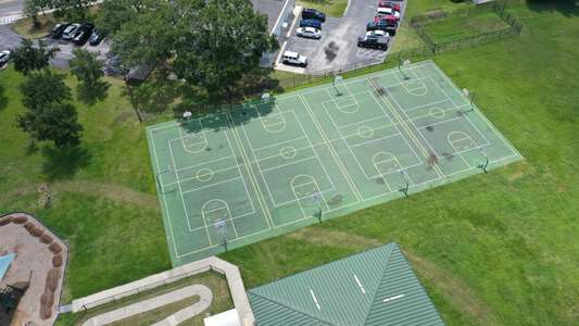 Richey Elementary School Outdoor Basketball Courts in New Port Richey