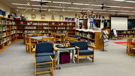 Edgewater Public School Library in Edgewater