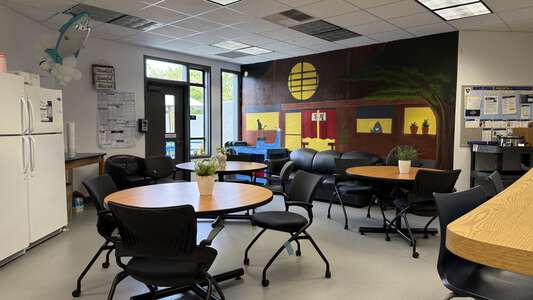 South Lake Middle School Staff Lounge in Irvine