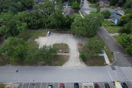 Central Riverside Elementary School Parking Lot (3 hr min) in Jacksonville