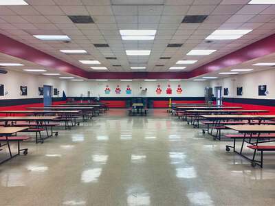 Castlio Elementary School Cafeteria in St. Charles