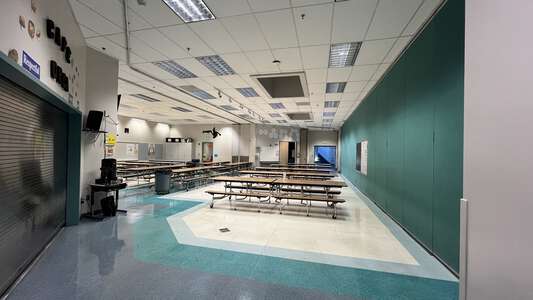 Meredith Hill Elementary School Cafeteria in Auburn 3