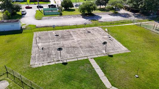 Outdoor Basketball Courts (3 hr min)