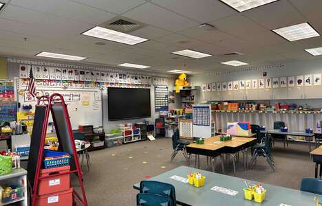 Ronald Reagan Elementary School Classroom Standard in Nampa