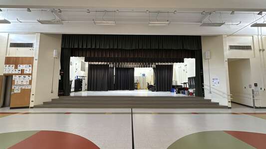 Huntingtowne Farms Elementary School Gym in Charlotte 2