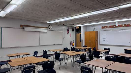 Fort Caroline Middle School of Visual and Performing Arts Classroom Standard (3 hr min) in Jacksonville 3