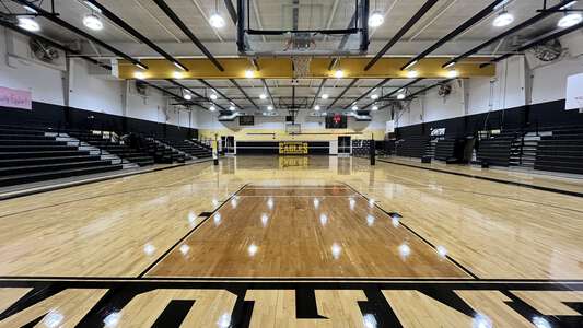 Eisenhower High School Gym in Houston