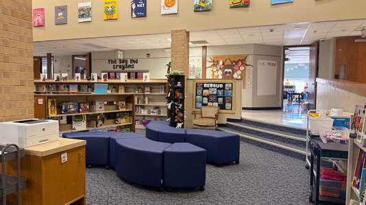 Northridge Elementary School Media Center in Oklahoma City 3
