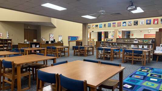 Northridge Elementary School Media Center in Oklahoma City 4