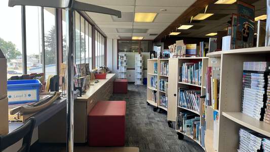 Mission Elementary School Library in Antioch