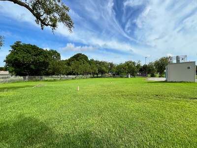 Cutler Ridge Elementary School Field - Practice in Cutler Bay 3