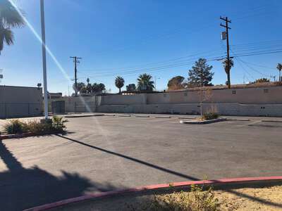 Hewetson - Halle Elementary School Parking Lot - Back in Las Vegas