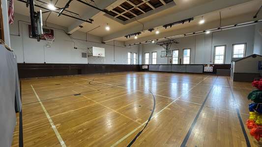Budlong - Lyman A Budlong Elementary School Gym in Chicago
