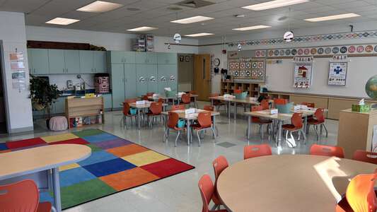 Alanton Elementary School Classroom Standard in Virginia Beach 3