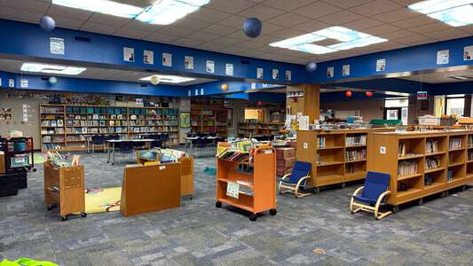 Anderson Elementary School Library in Wichita 3