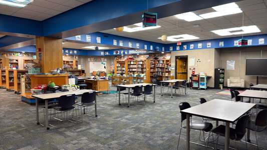 Anderson Elementary School Library in Wichita 4
