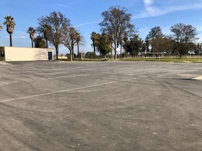 Houghton-Kearney K-8 School Outdoor Basketball Courts in Fresno