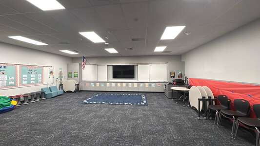 Val Verde Elementary School Classroom Standard in Perris 2
