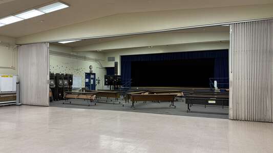 Knox Middle School Cafeteria in San Diego