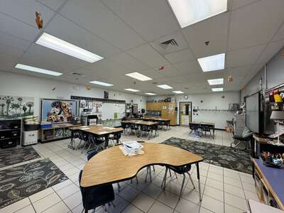 Brookwood Elementary School Classroom Standard in Virginia Beach 3