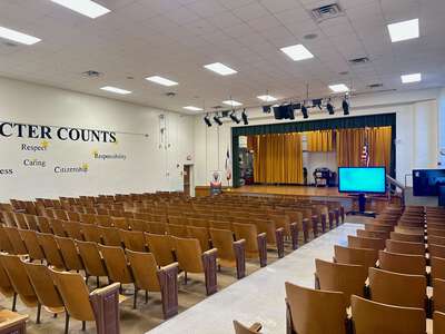 William Brown Miller Elementary School Auditorium in Dallas 4