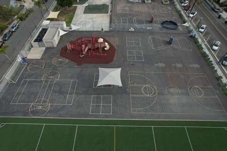 Jefferson Elementary School Outdoor Basketball Courts (Joint Use) in San Diego