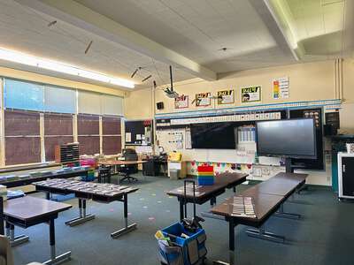 Roeding Elementary School Classroom Standard in Fresno