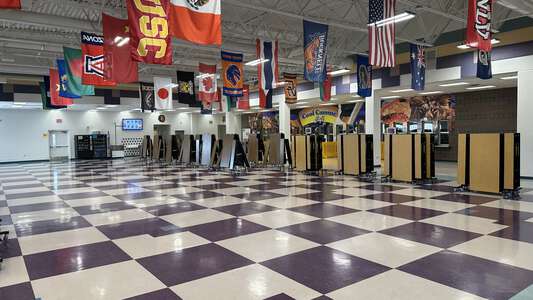 Lawrence - Clifford J. Middle School Cafeteria in Las Vegas