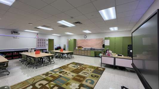 Greenspoint Elementary School Classroom Standard in Houston