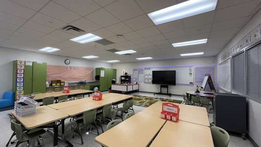 Greenspoint Elementary School Classroom Standard in Houston