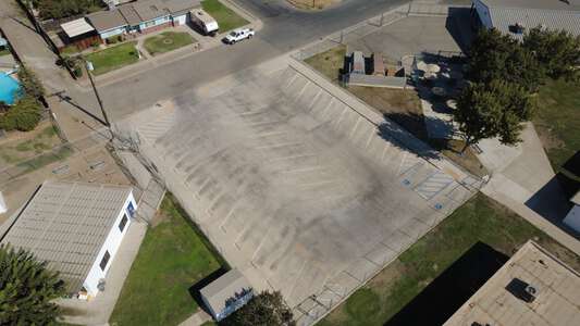 Garden Elementary School Parking Lot - Gem St in Tulare 3
