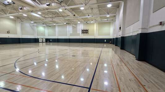 Cabrillo Middle School Gymnasium in Santa Clara