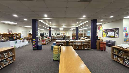 University Park Creative Arts Schools Media Center in Charlotte 2