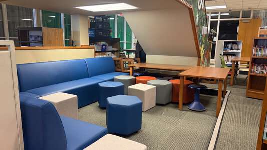 Dennis Elementary School Media Center in Oklahoma City