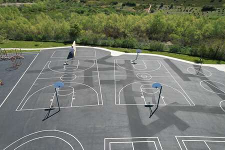 Portola Springs Elementary School Outdoor Basketball Courts in Irvine