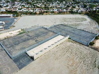 Taft Middle School Outdoor Basketball Courts in San Diego