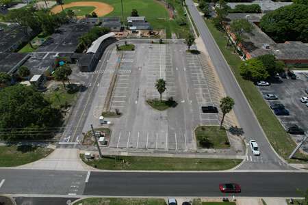 Seabreeze Elementary School Parking Lot 2 (3 hr min) in Jacksonville Beach