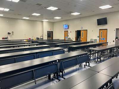Devon Forest Elementary School Cafeteria in Goose Creek